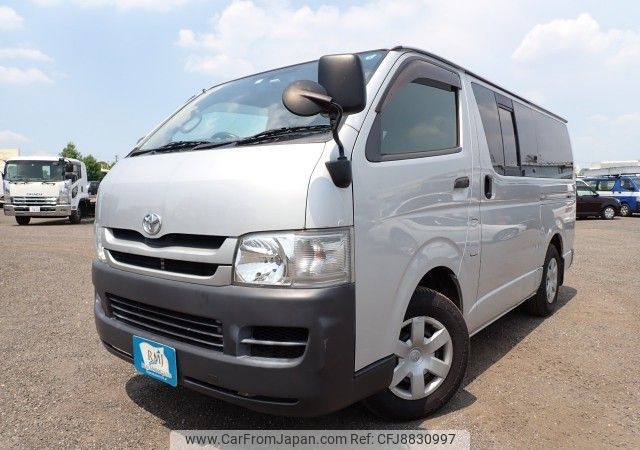toyota hiace-van 2010 REALMOTOR_N2023070253F-12 image 1