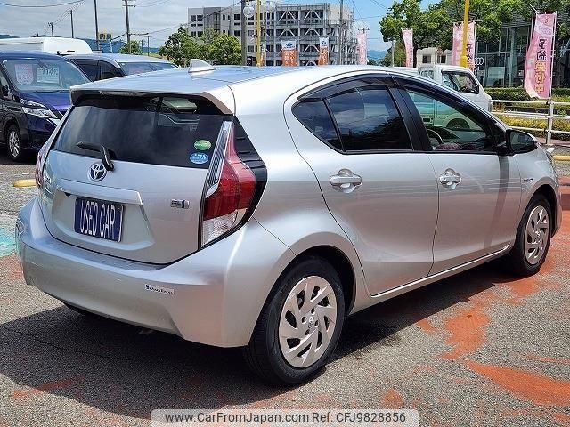 toyota aqua 2017 -TOYOTA 【名変中 】--AQUA NHP10--6574392---TOYOTA 【名変中 】--AQUA NHP10--6574392- image 2