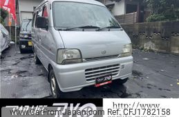 suzuki every 2005 CFJ1782158