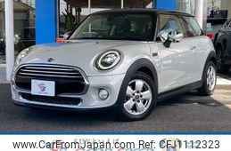 mini mini-others 2018 quick_quick_DBA-XR15M_WMWXR32060TL82601