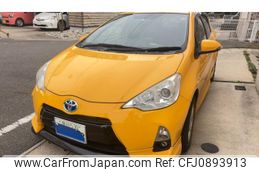 toyota aqua 2012 -TOYOTA--AQUA DAA-NHP10--NHP10-2056124---TOYOTA--AQUA DAA-NHP10--NHP10-2056124-