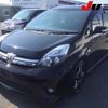 toyota isis 2011 CFJ1565600 image 13