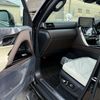 lexus lx 2023 25922403 image 38