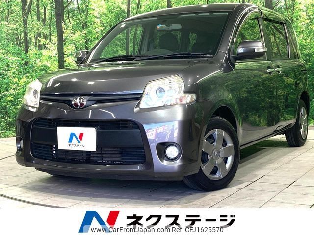 toyota sienta 2012 CFJ1625570 image 1
