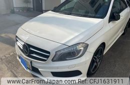 mercedes-benz a-class 2013 CFJ1631911