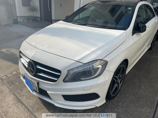 mercedes-benz a-class 2013 CFJ1631911 image 1