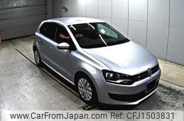 volkswagen polo 2013 CFJ1503831