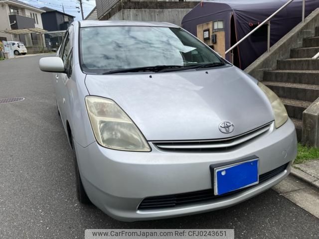 toyota prius 2004 -TOYOTA--Prius DAA-NHW20--NHW20-7001135---TOYOTA--Prius DAA-NHW20--NHW20-7001135- image 1