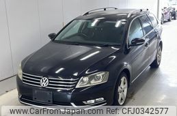 volkswagen passat-variant 2012 -VOLKSWAGEN--VW Passat Variant 3CCAX-CE087817---VOLKSWAGEN--VW Passat Variant 3CCAX-CE087817-