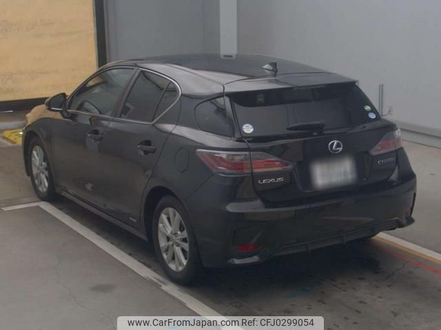 lexus ct 2014 quick_quick_DAA-ZWA10_ZWA10-2195849 image 2