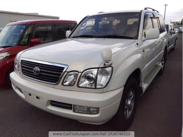 toyota land-cruiser-wagon 2002 -TOYOTA--Land Cruiser Wagon UZJ100W--UZJ100-0137581---TOYOTA--Land Cruiser Wagon UZJ100W--UZJ100-0137581- image 1