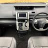 toyota noah 2012 -TOYOTA--Noah DBA-ZRR70W--ZRR70-0505780---TOYOTA--Noah DBA-ZRR70W--ZRR70-0505780- image 2