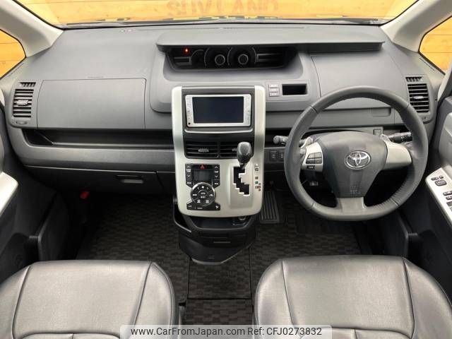 toyota noah 2012 -TOYOTA--Noah DBA-ZRR70W--ZRR70-0505780---TOYOTA--Noah DBA-ZRR70W--ZRR70-0505780- image 2