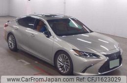 lexus es 2018 CFJ1623029