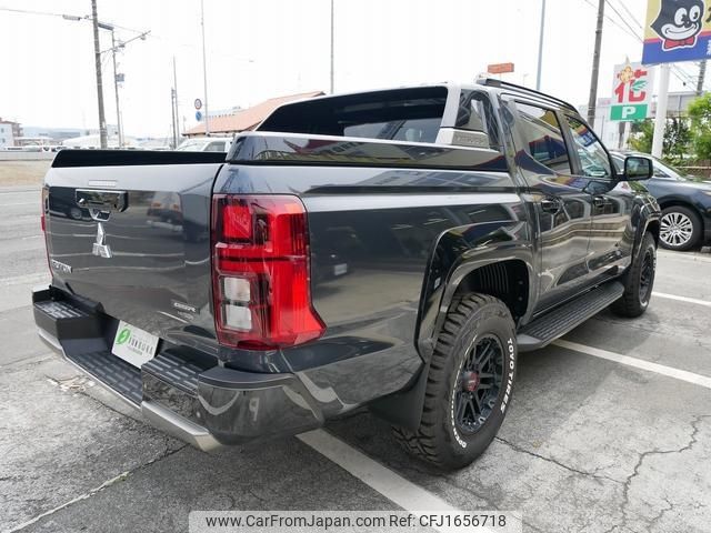 mitsubishi triton 2024 CFJ1656718 image 2