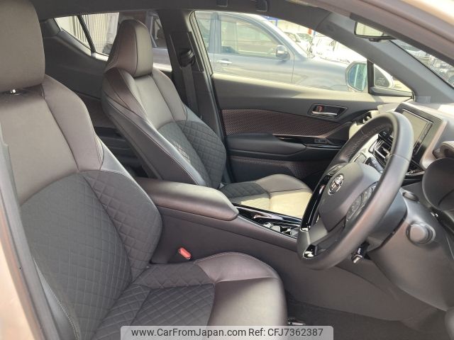 toyota c-hr 2018 -TOYOTA--C-HR DAA-ZYX10--ZYX10-2150988---TOYOTA--C-HR DAA-ZYX10--ZYX10-2150988- image 2