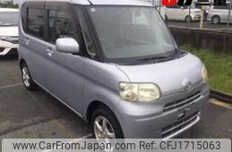 daihatsu tanto 2013 CFJ1715063