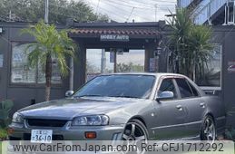 nissan skyline 2000 CFJ1712292