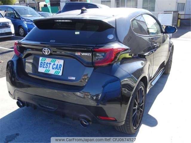 toyota yaris 2021 -TOYOTA 【神戸 304】--Yaris MXPA12--MXPA12-0002409---TOYOTA 【神戸 304】--Yaris MXPA12--MXPA12-0002409- image 2