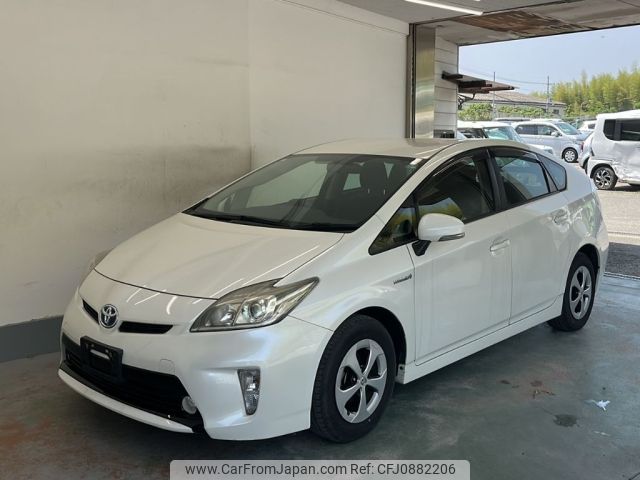 toyota prius 2013 -TOYOTA--Prius ZVW30-1699882---TOYOTA--Prius ZVW30-1699882- image 1