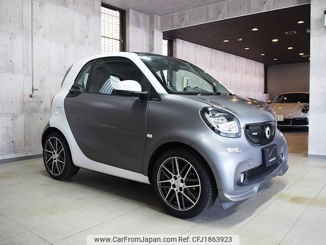 smart fortwo-coupe 2018 CFJ1863923 image 2