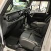 jeep wrangler 2023 CFJ1648350 image 17