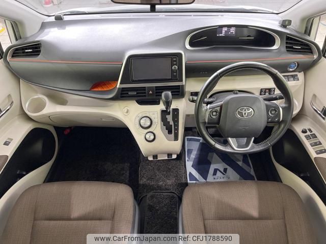 toyota sienta 2017 CFJ1788590 image 2