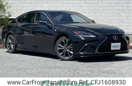 lexus es 2019 CFJ1608930