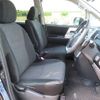 toyota voxy 2010 CFJ1545485 image 12