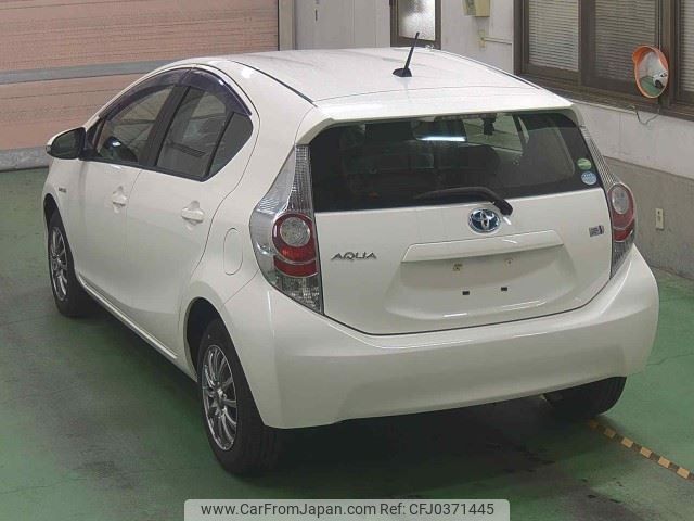 toyota aqua 2014 -TOYOTA--AQUA NHP10--2376971---TOYOTA--AQUA NHP10--2376971- image 2