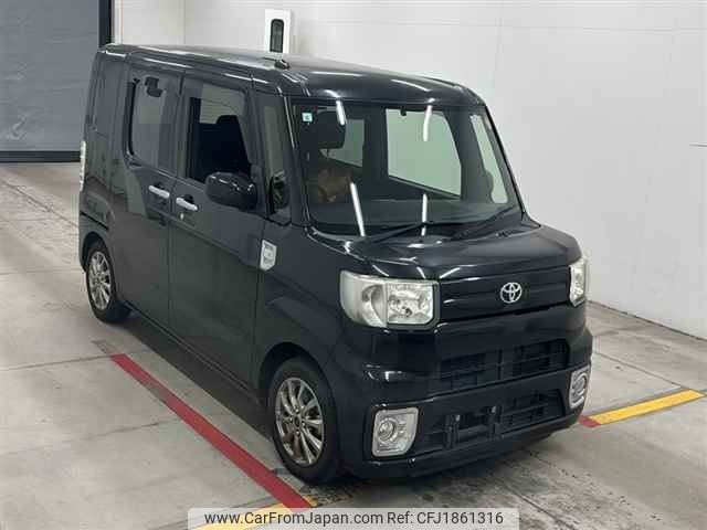 toyota pixis-mega 2017 CFJ1861316 image 1