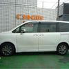 toyota voxy 2013 CFJ1567227 image 42