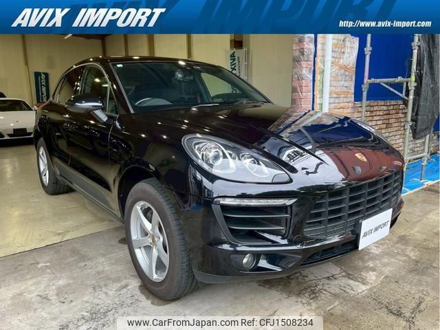 porsche macan 2017 quick_quick_ABA-J1H1_WP1ZZZ95ZJLB04741 image 1