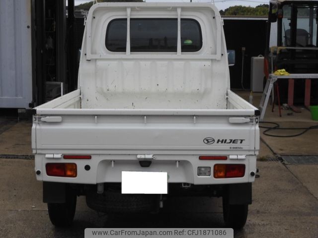 daihatsu hijet-truck 2018 CFJ1871086 image 2