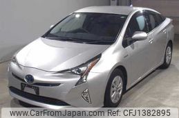 toyota prius 2017 CFJ1382895
