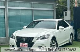 toyota crown-hybrid 2015 CFJ1760693