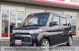 daihatsu tanto 2013 CFJ7420762