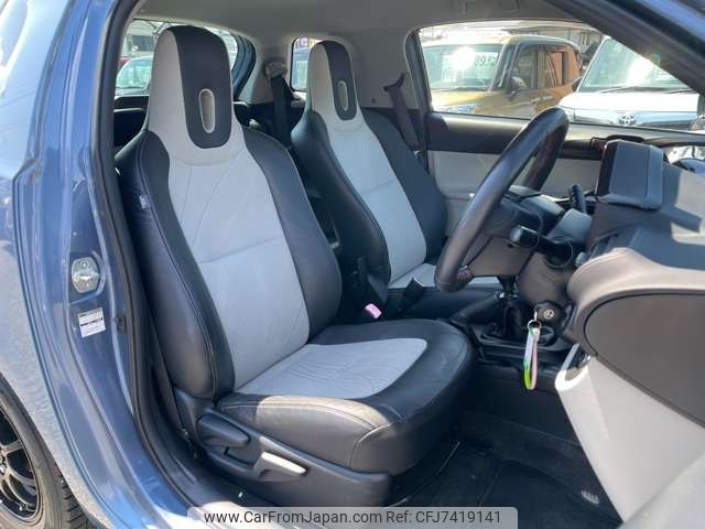 toyota iq 2011 CFJ7419141 image 2