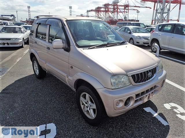 Used TOYOTA CAMI 2005/Apr CFJ6770313 in good condition for sale