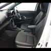 toyota yaris-cross 2024 CFJ1825492 image 12