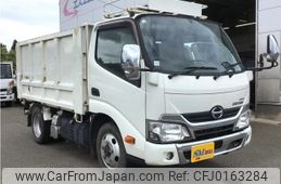 hino dutro 2017 -HINO 【名変中 】--Hino Dutoro ｿﾉ他--0007376---HINO 【名変中 】--Hino Dutoro ｿﾉ他--0007376-