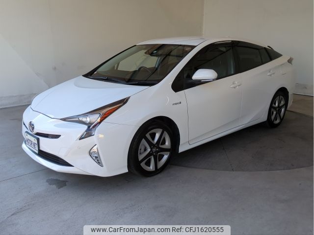 toyota prius 2016 CFJ1620555 image 1