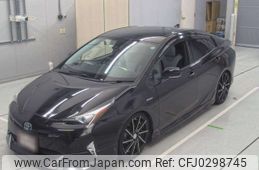 toyota prius 2017 -TOYOTA--Prius ZVW51-8033835---TOYOTA--Prius ZVW51-8033835-