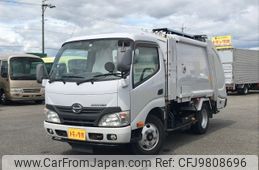 hino dutro 2015 REALMOTOR_N1024050049F-17