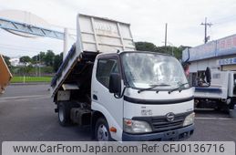 hino dutro 2010 GOO_NET_EXCHANGE_1020315A30240823W001