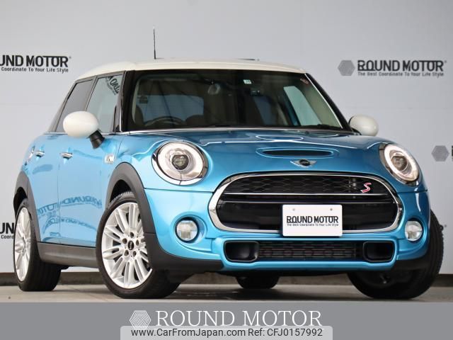 mini mini-others 2017 quick_quick_DBA-XS20_WMWXS720002G71316 image 1