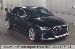 audi rs3 2018 quick_quick_ABA-8VDAZL_WAUZZZ8V3H1900837