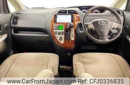 toyota ractis 2010 504928-925120