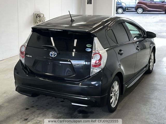 toyota aqua 2012 -TOYOTA--AQUA NHP10-6022884---TOYOTA--AQUA NHP10-6022884- image 2