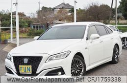 toyota crown 2021 CFJ1759338